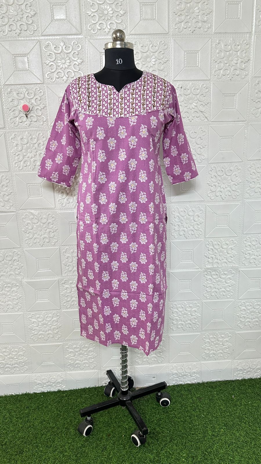 cotton HandWork Kurtis chwk18